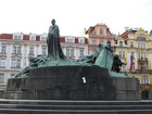 Памятник Яну Гусу на Староместской площади