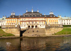 Замок Пильниц