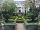 Сад Музея Ван Лоон